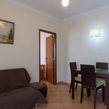 Akisol Iris Ii Apartment *